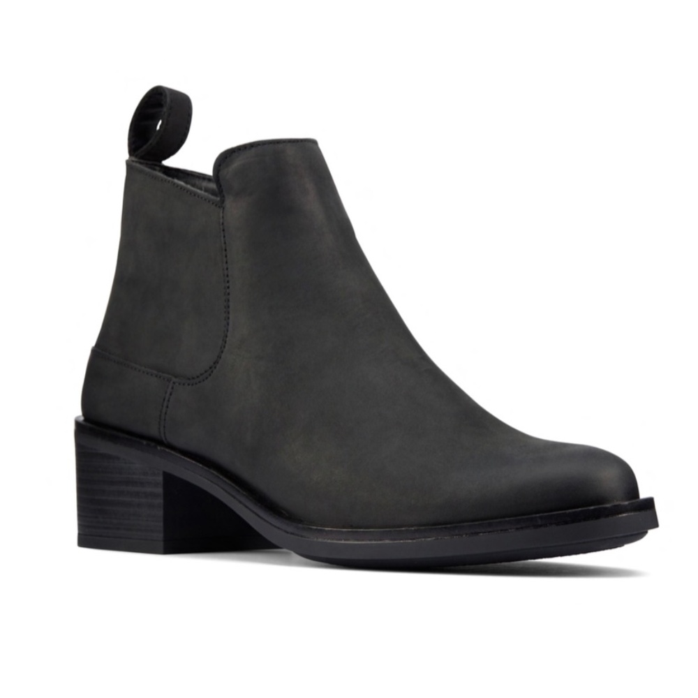 Clarks Memi Zip Bootie